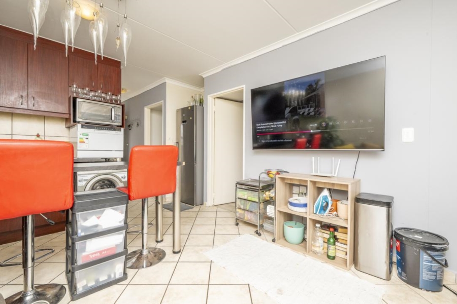 2 Bedroom Property for Sale in Buh Rein Estate Western Cape